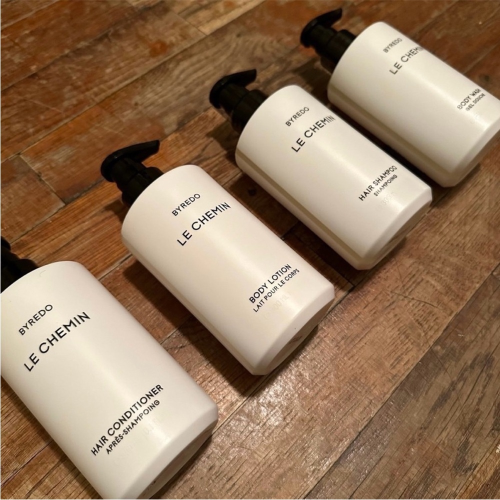Byredo “Le Chemin” 4 piece *bundle - body wash, Lotion, shampoo, Conditioner - Picture 2 of 3